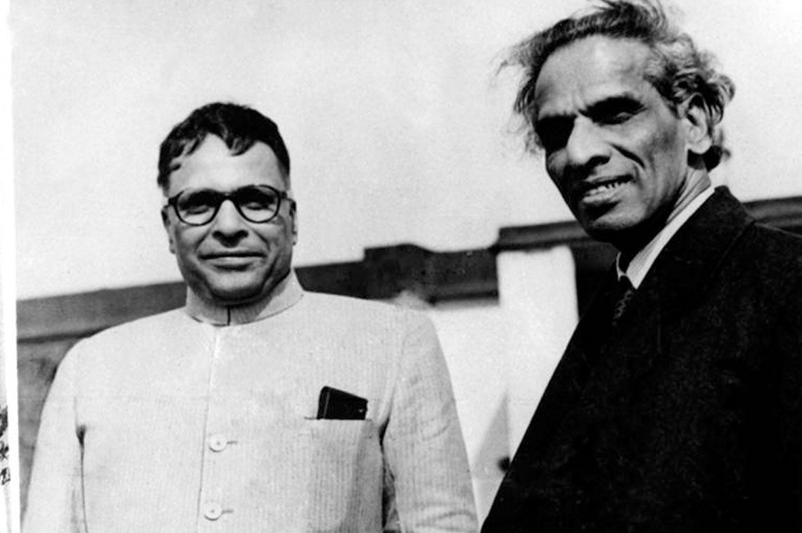 Shri H.K. Mahtab, India’s Minister for Industry and Commerce photographed with Shri Krishna Menon, Indian High Commissioner in UK on his arrival at the London Heathrow Airport, in the first week of October, 1951, to attend the Commonwealth supply Minister’s Conference. 