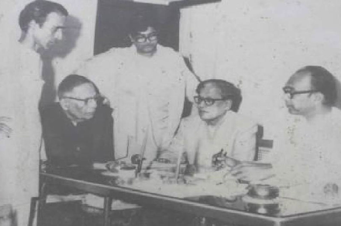 Dr H.K Mahtab with his three disciple Biju Pattnaik, Nilamani Routray and Biren Mitra 